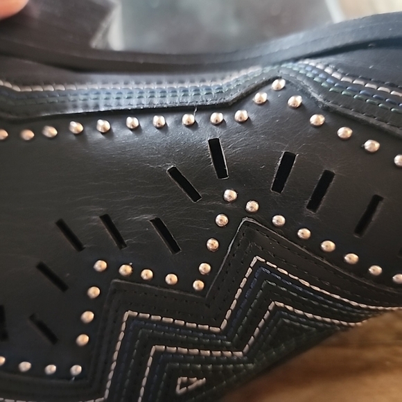 Ivy Kirzhner Santa Cruz Studded Festival Ankle Boot Black Leather 8M - Picture 13 of 13